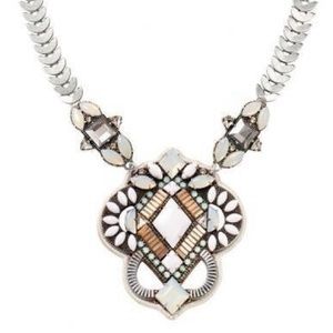 Stella & Dot Kaia Pendant Necklace